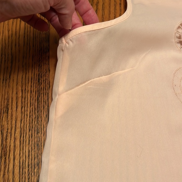 EUC Maurice’s light peach sheer tank top - Picture 3 of 12